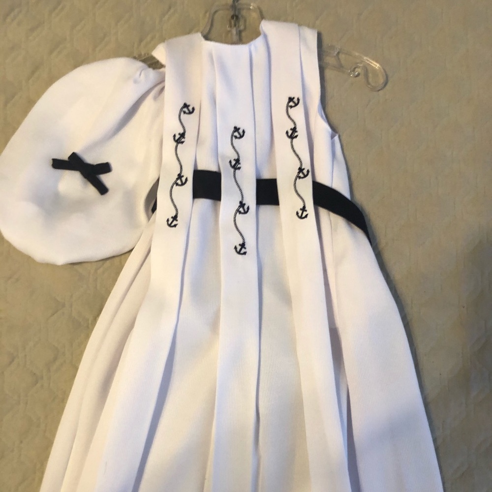 Boutique dress and hat
